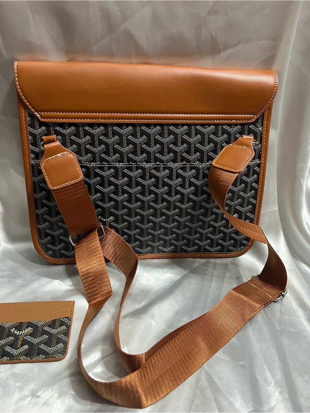 Inspired G-Style Men’s Messenger Bag in Cognac Brown